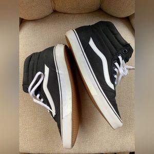 Vans Woman’s High Top Sneaker Size 7 Black
